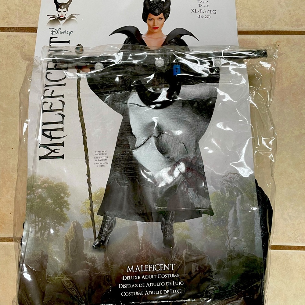 Maleficent Halloween costume (xl)